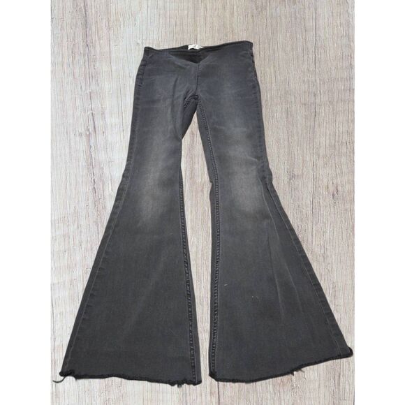 Free People We The Free Penny Pull On Flare Jeans 28 - Picture 1 of 4
